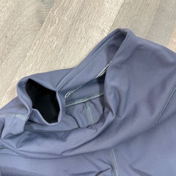 Victoria's Secret Knockout Laser Cut Eyelet Mesh Back Leggings Grey XS Long - Picture 8 of 12